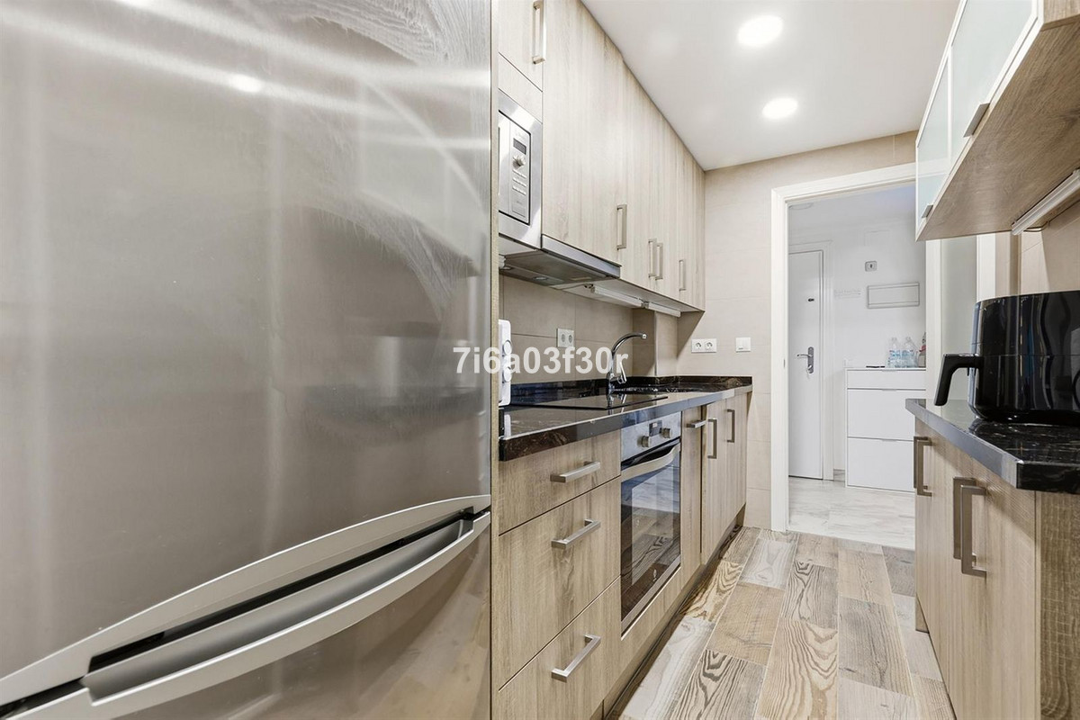 2 Bedroom Apartment in Marbella - Photo 17