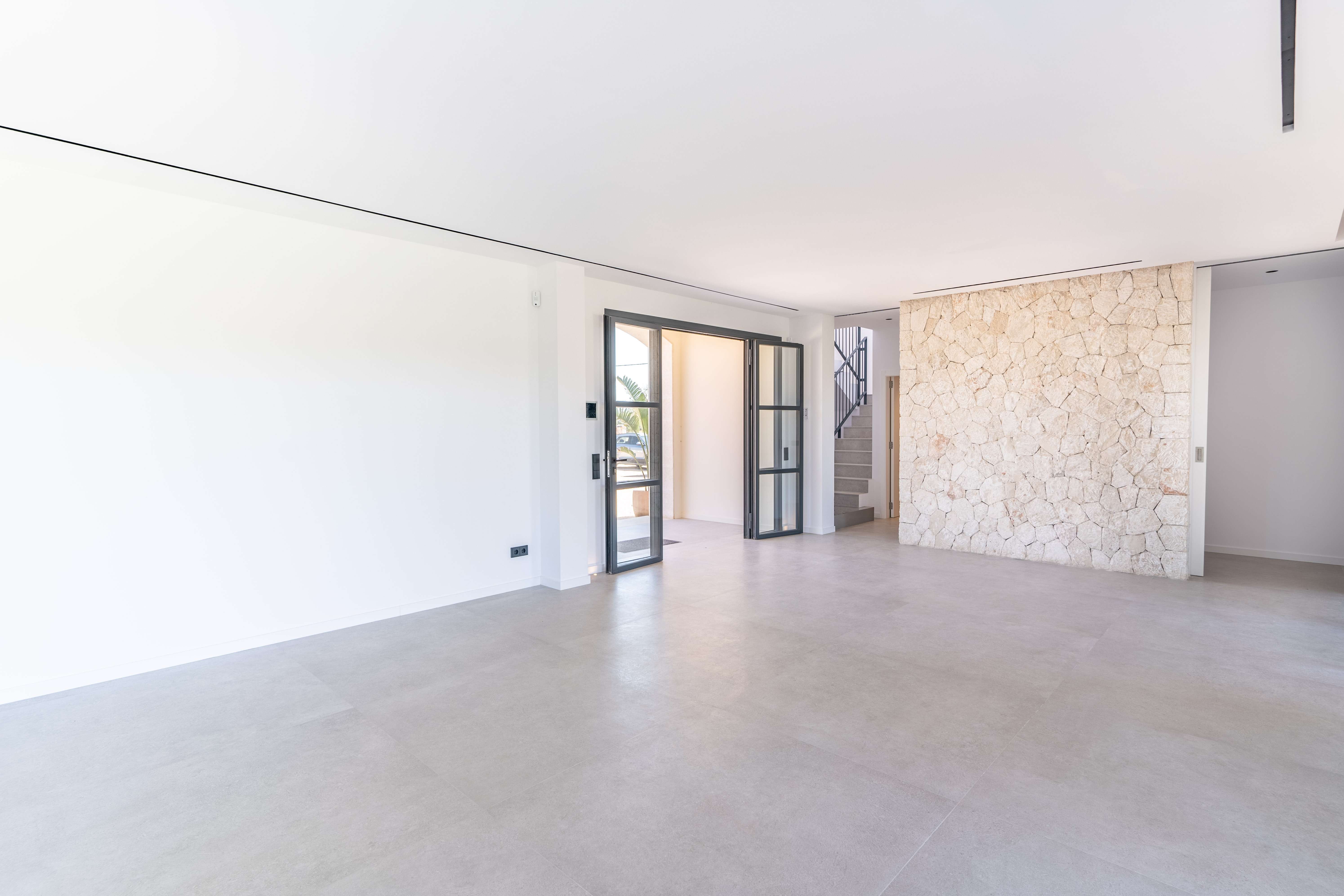 Chalet de 5 dormitorios con piscina en Baleares – Foto 14