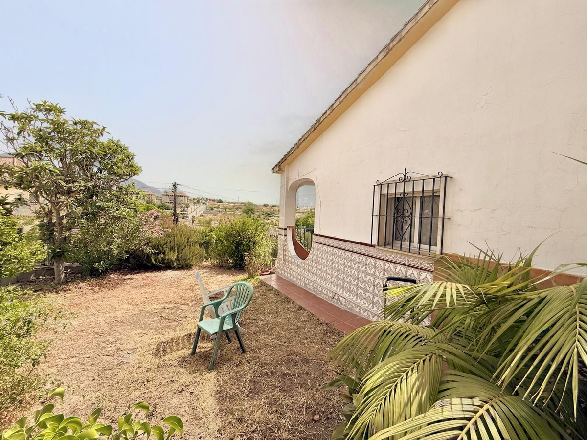 4 Bedroom Villa in Mijas - Photo 27