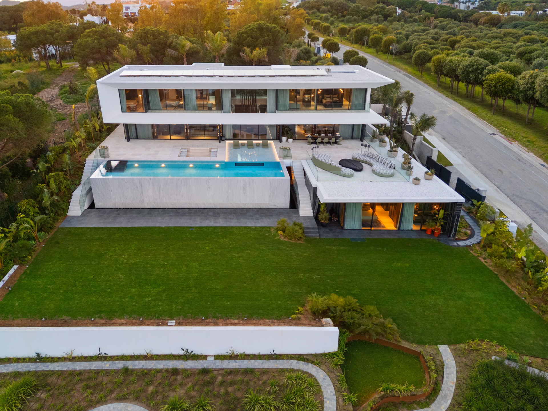 6 Bedroom Villa in Sotogrande - Photo 6
