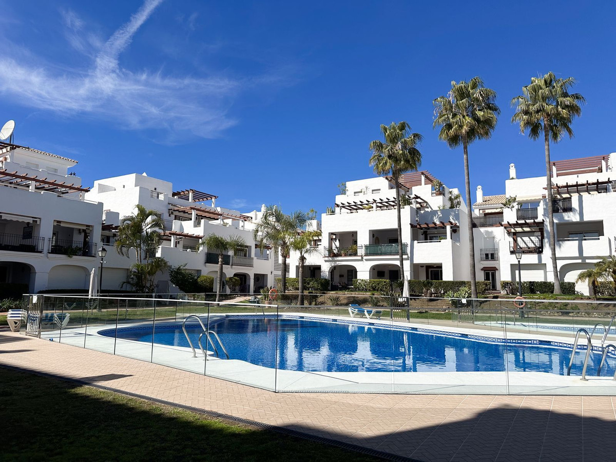 3 Bedroom Apartment in San Pedro de Alcántara - Photo 20