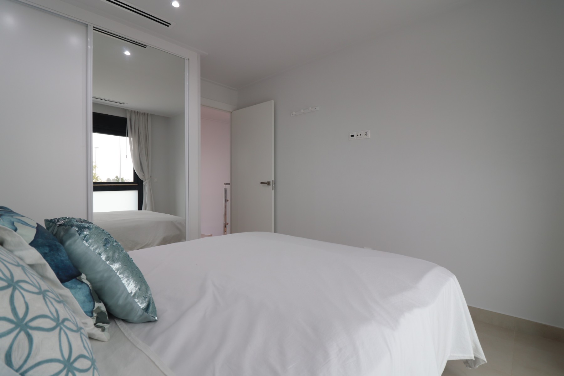 Moradia com 3 quartos com piscina em Alicante, Espanha – Foto 18