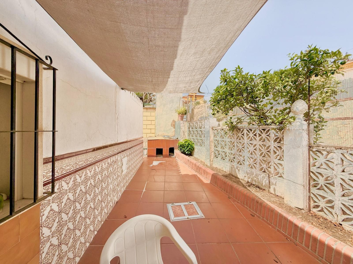 4 Bedroom Villa in Mijas - Photo 22