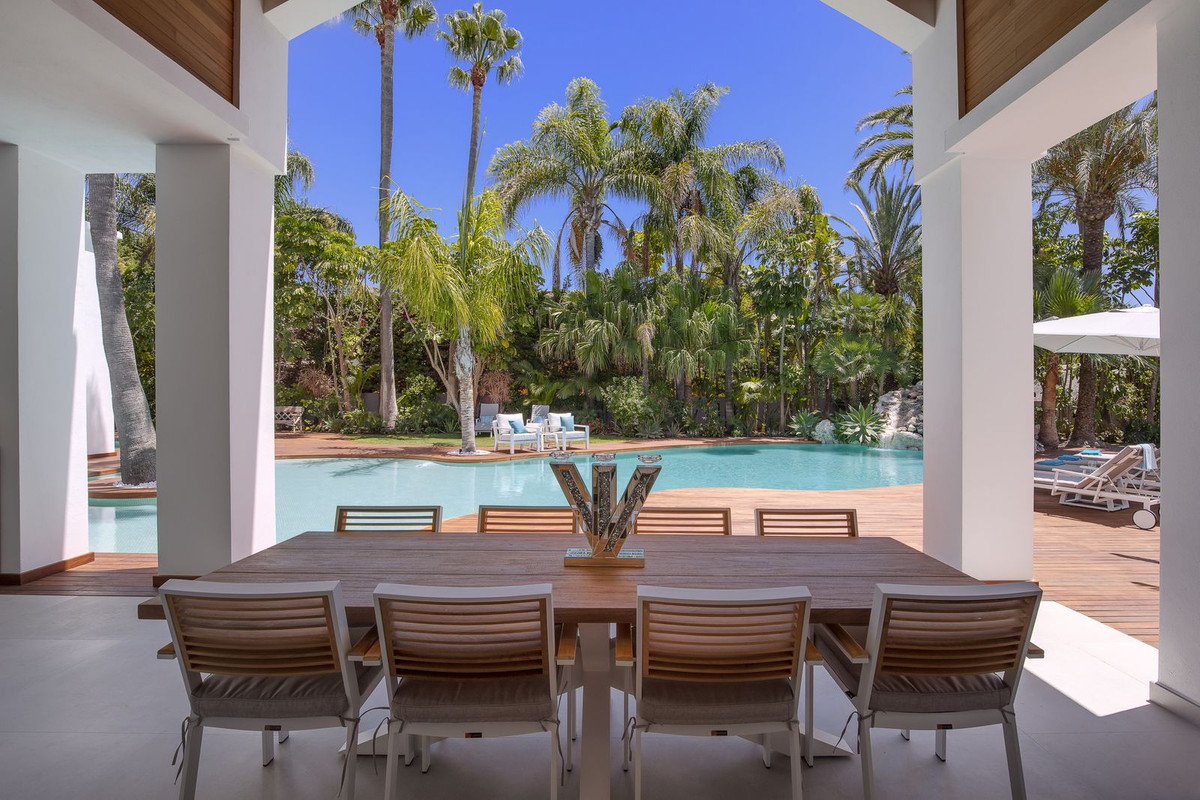 6 Bedroom Villa in San Pedro de Alcántara - Foto 9