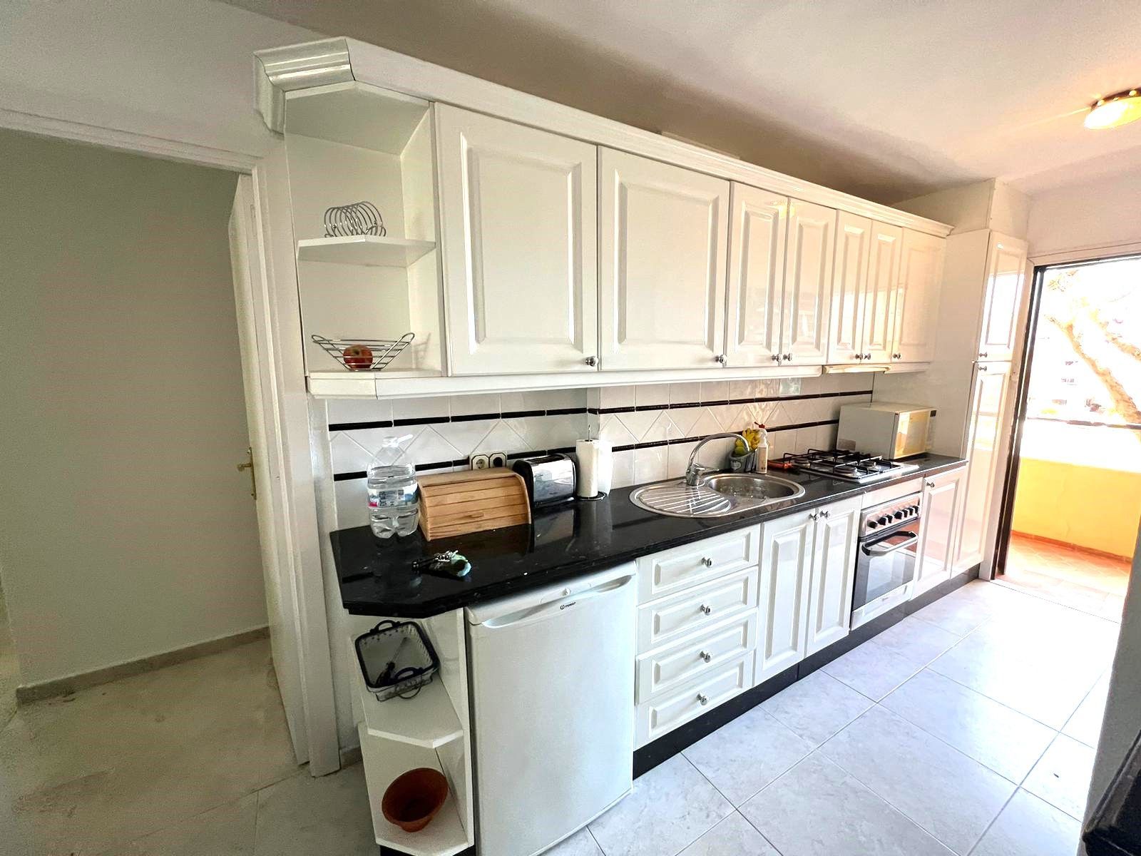 2 Bedroom Apartment in Mijas - Photo 2
