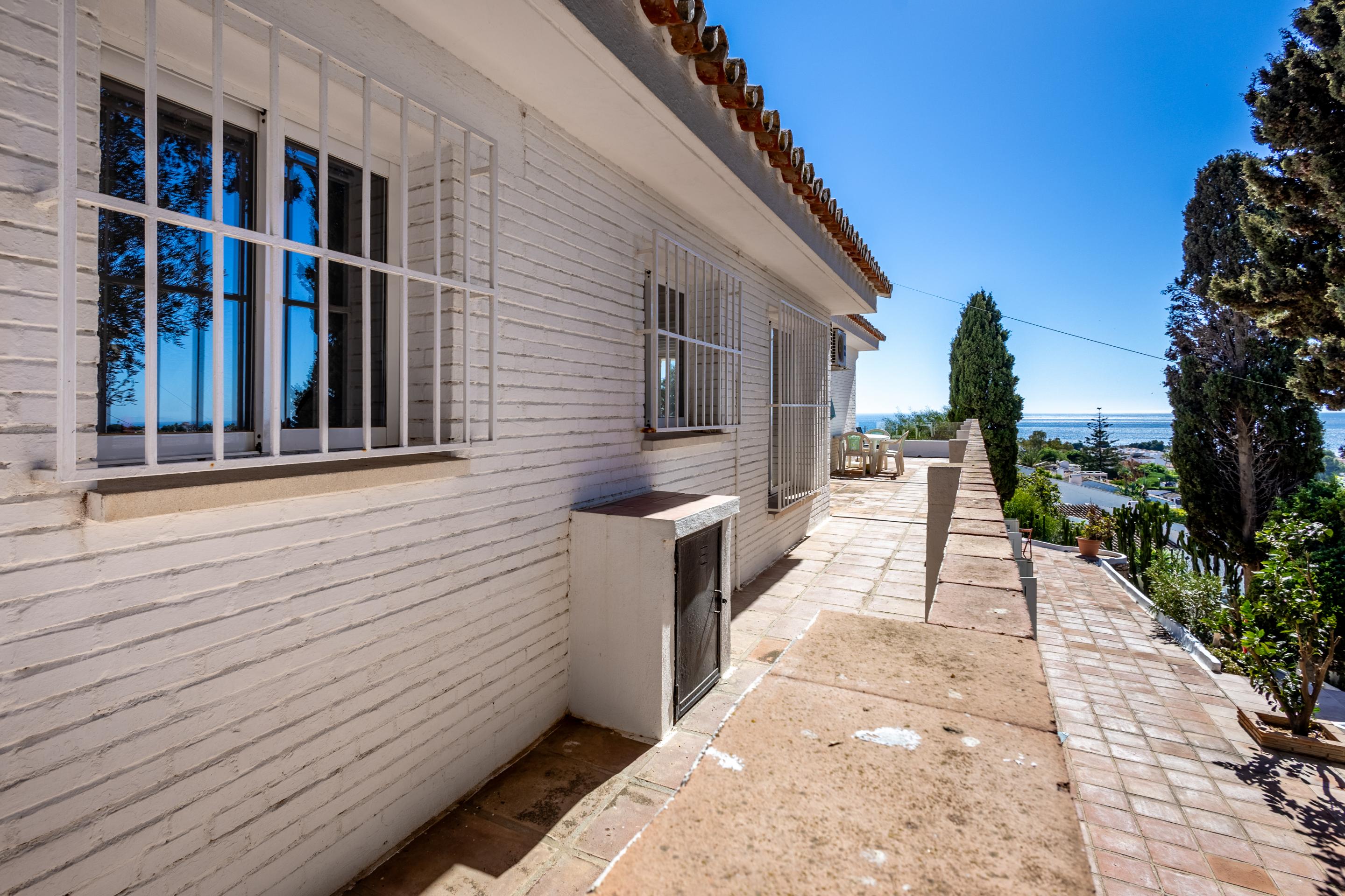 6 Bedroom Villa in Mijas - Photo 39