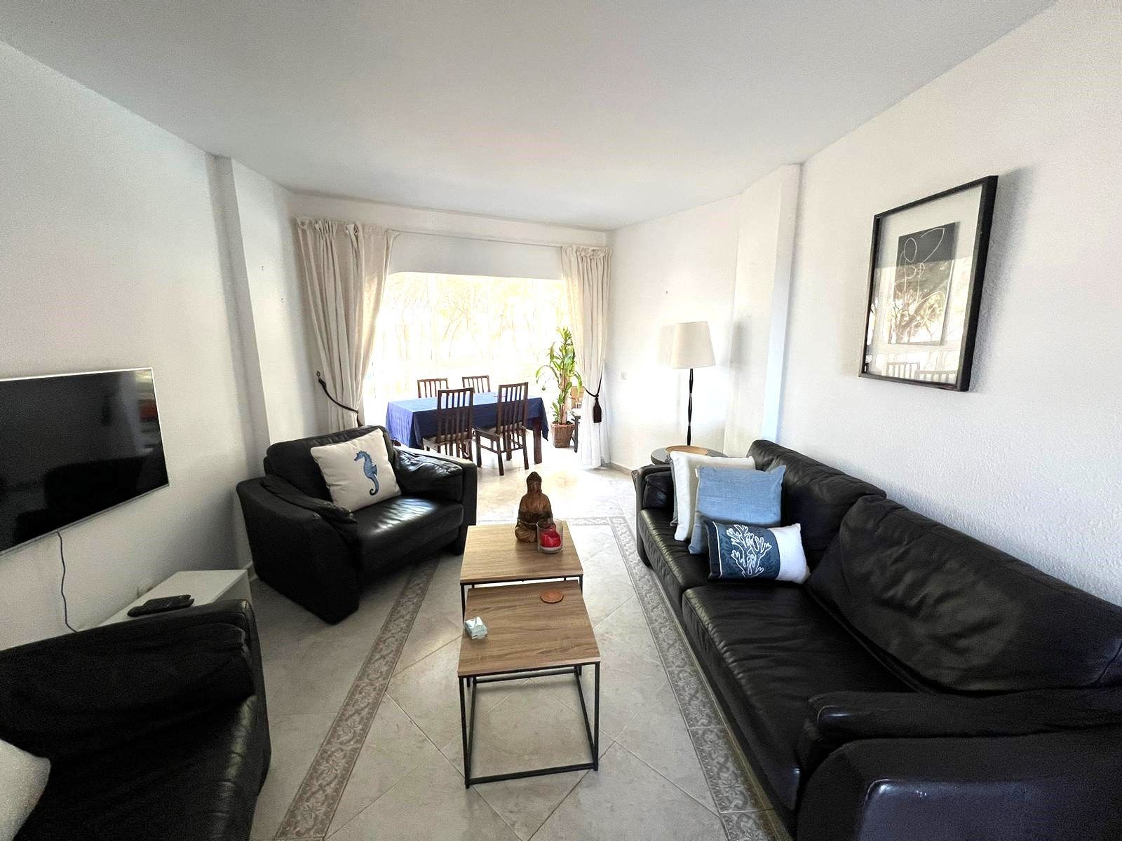 2 Bedroom Apartment in Mijas - Photo 3