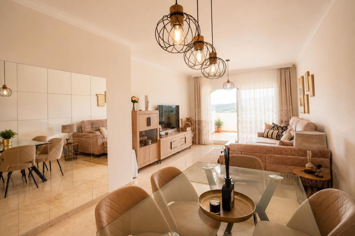 2 Bedroom Apartment in Marbella - Foto 12