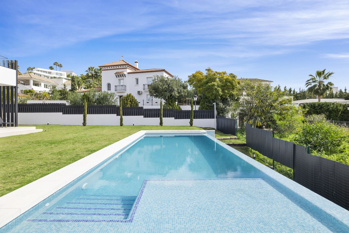 4 Bedroom Villa in Benahavís - Foto 3