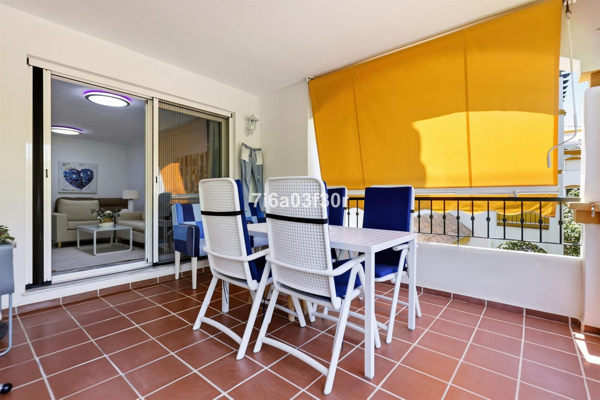 2 Bedroom Apartment in Marbella - Photo 21