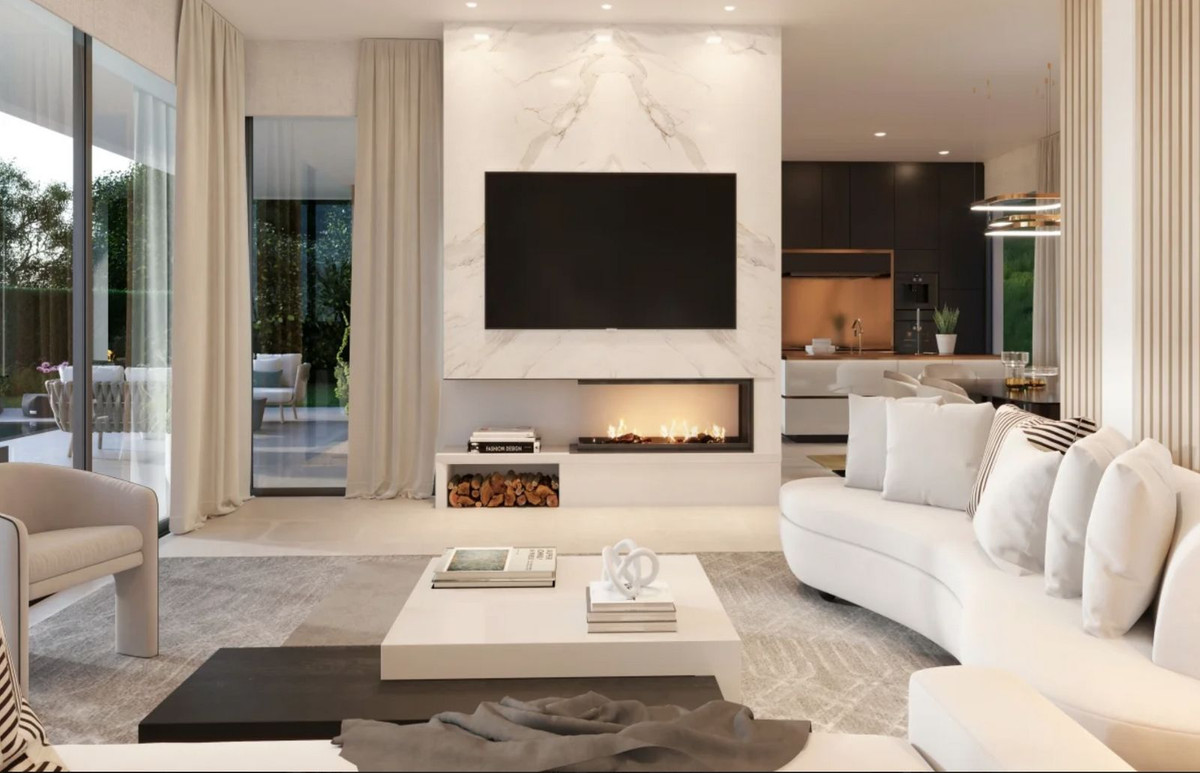5 Bedroom Villa in Estepona - Photo 12
