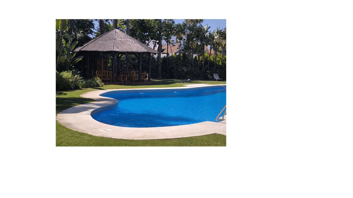 4 Bedroom Apartment in Marbella - Foto 57