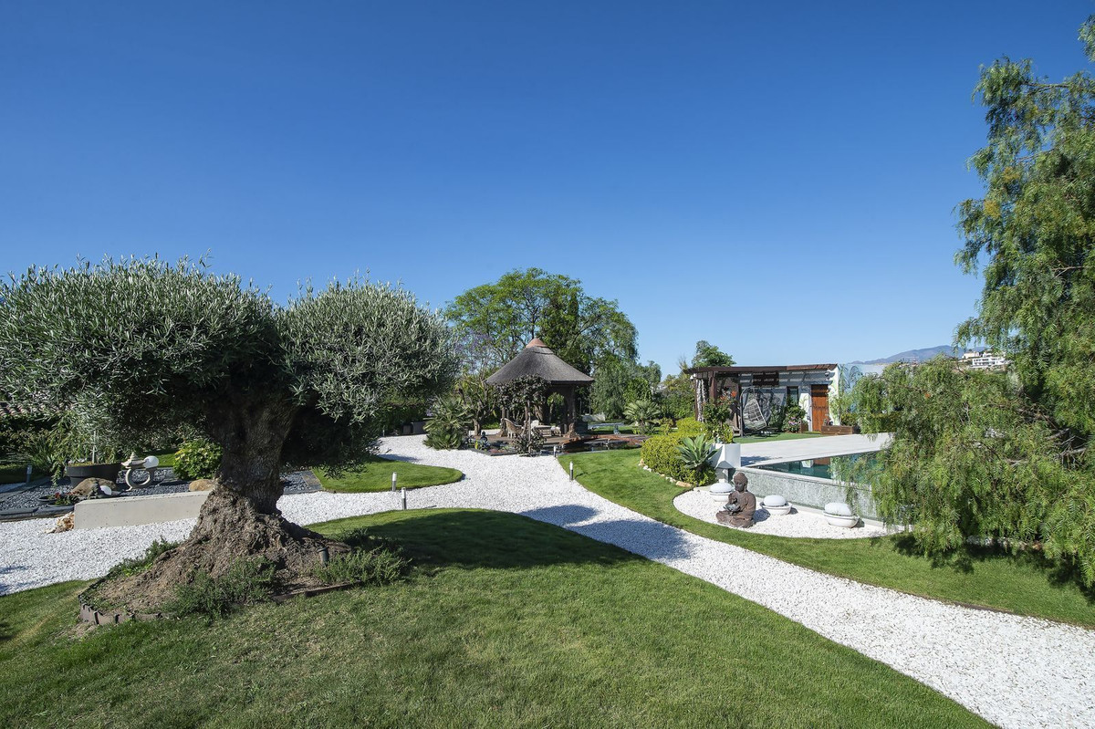 6 Bedroom Villa in Benahavís - Foto 40