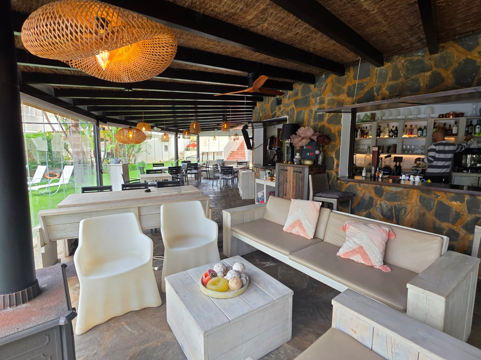 3 Bedroom Apartment in Marbella - Photo 14
