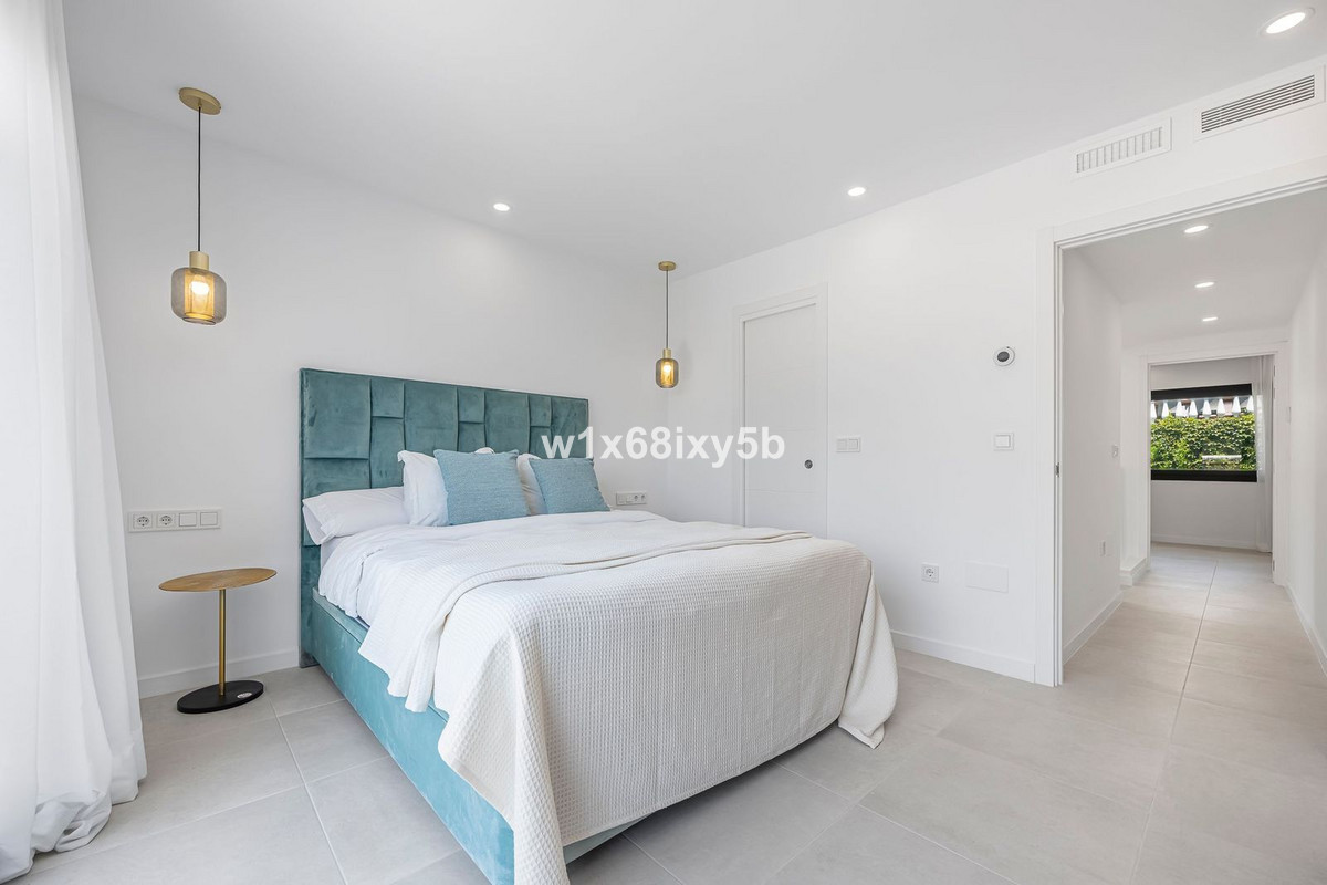 3 Bedroom Villa in Marbella - Photo 19