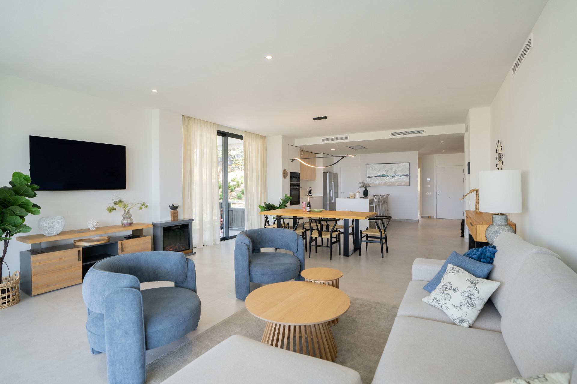 3 Bedroom Apartment in Marbella - Photo 8