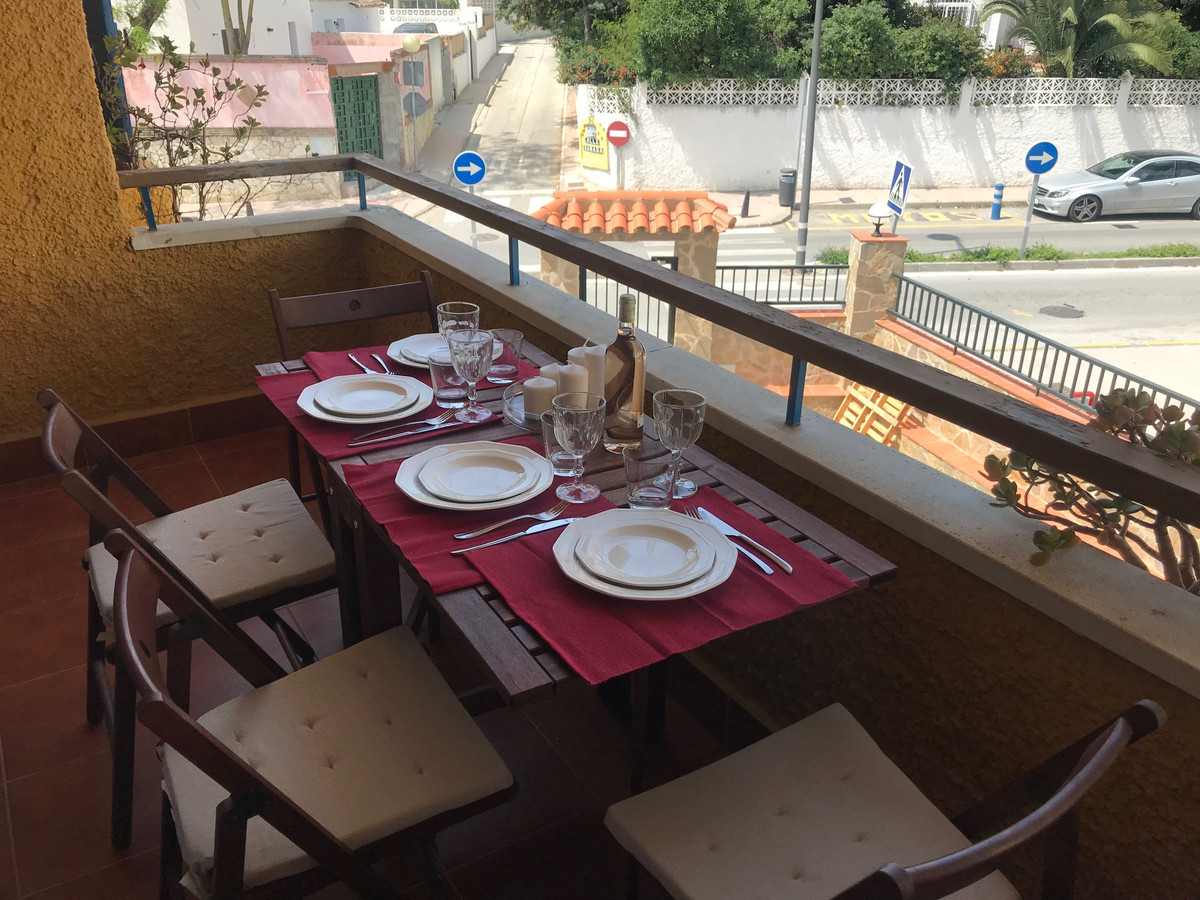 1 Bedroom Apartment in Mijas - Photo 10