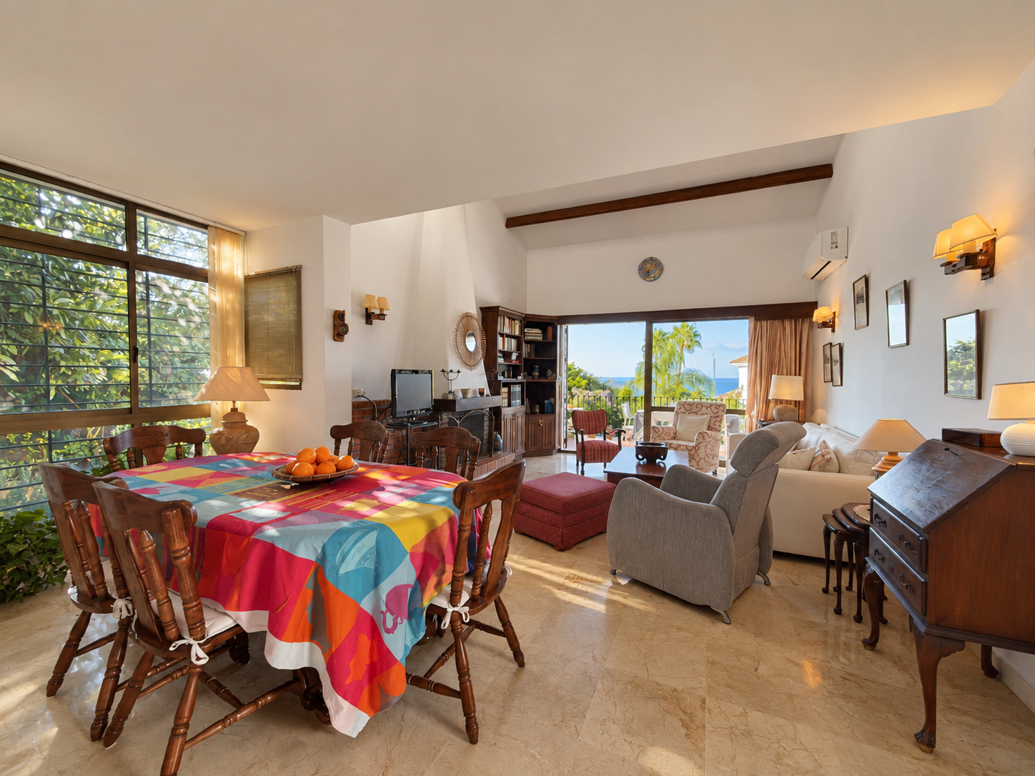 3 Bedroom Villa in Estepona - Photo 3
