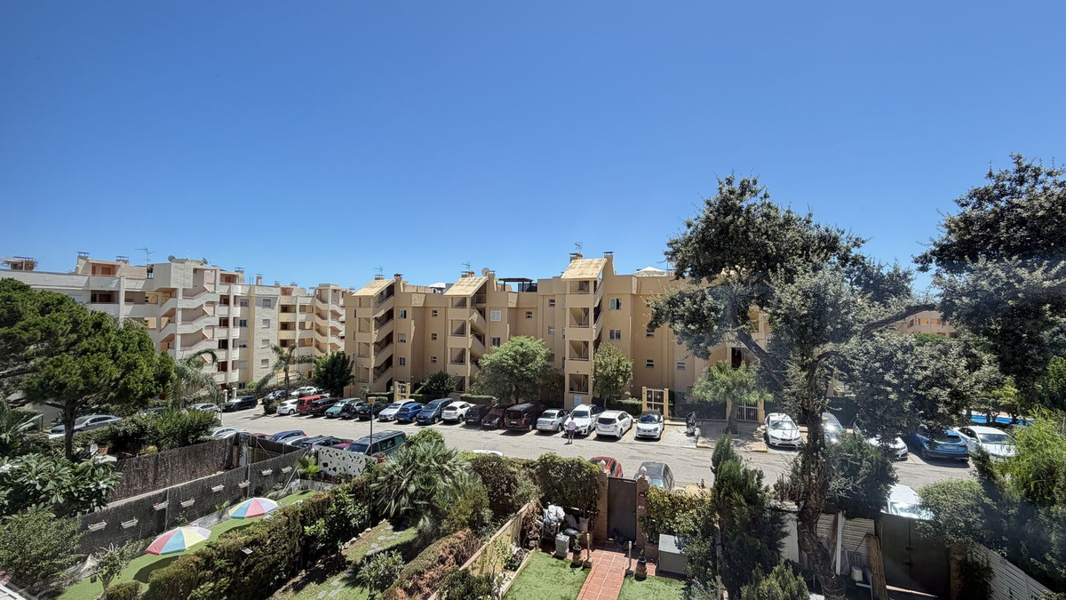 1 Bedroom Apartment in Mijas - Photo 14