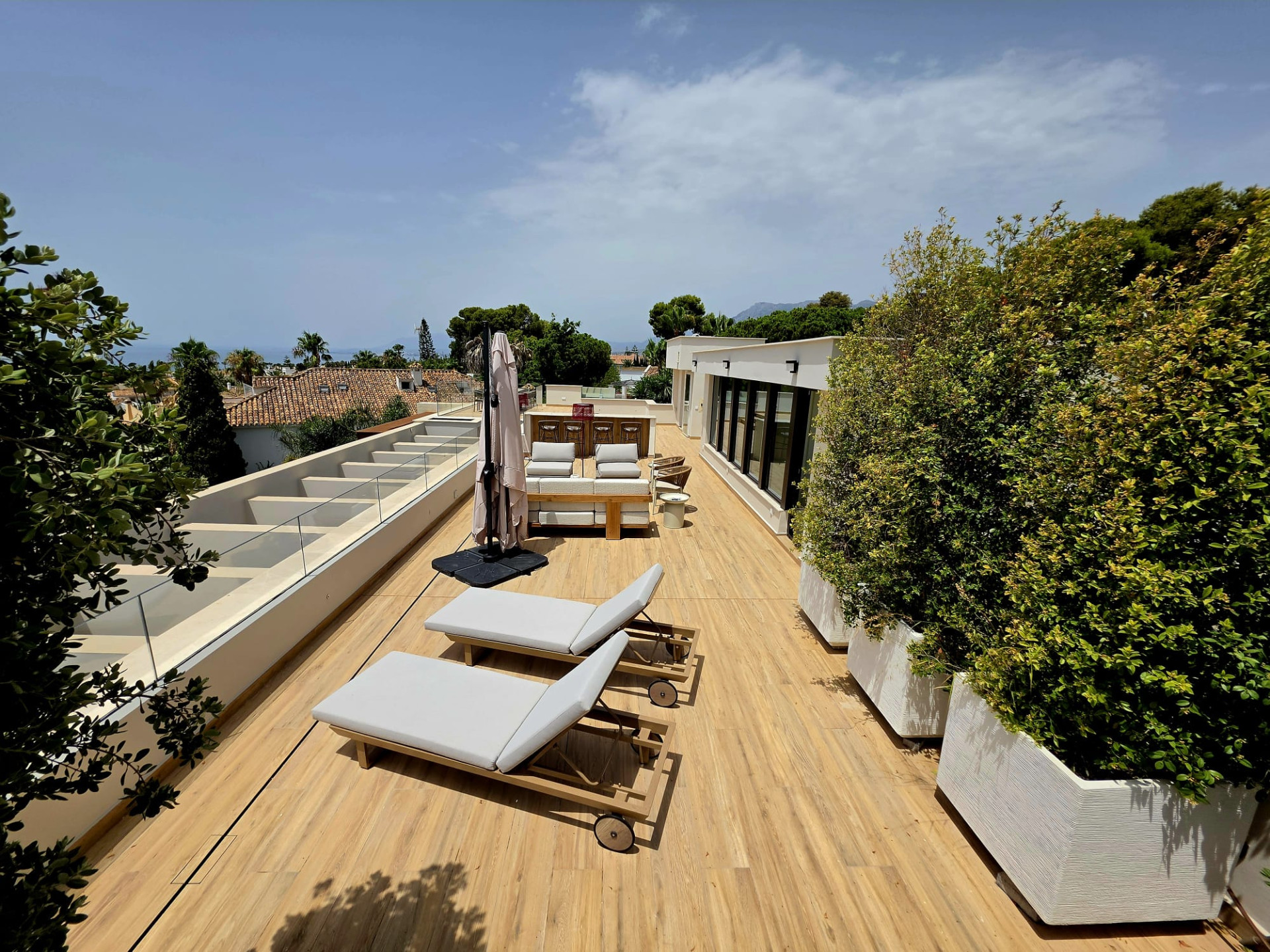 5 Bedroom Villa in Marbella - Photo 8