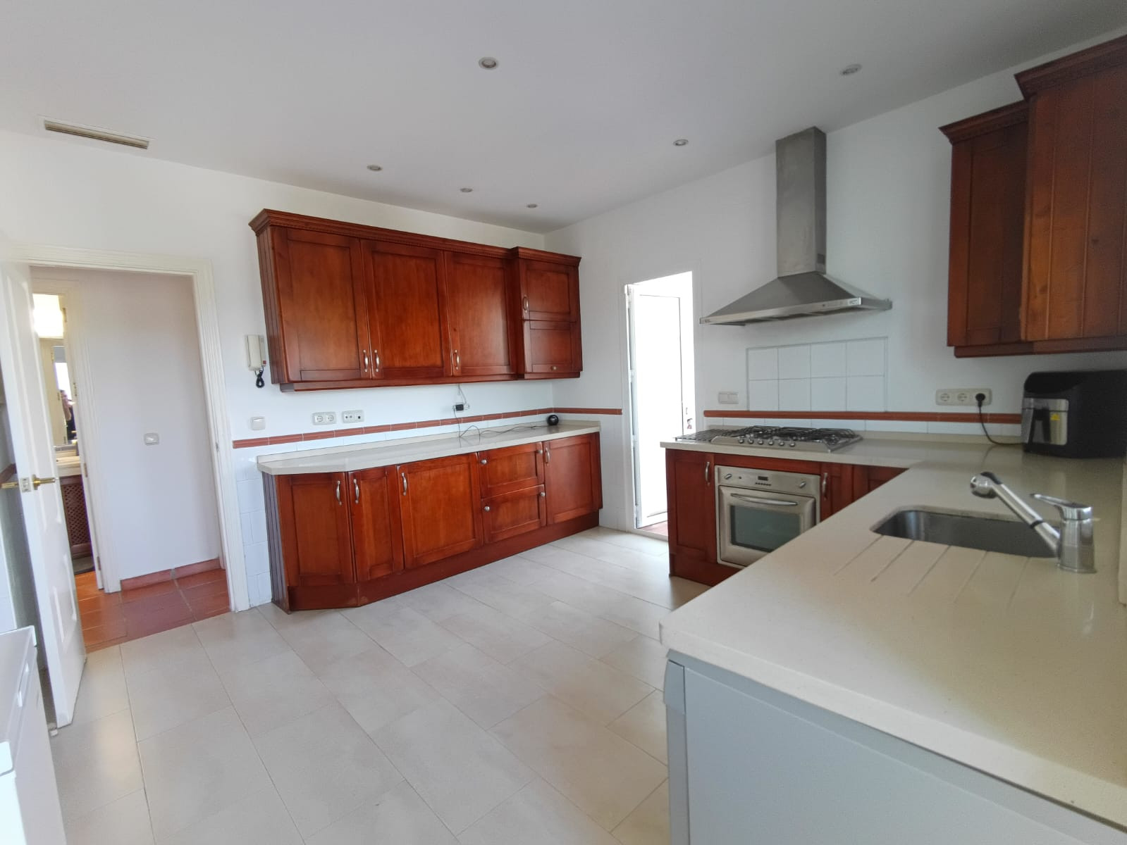 5 Bedroom Villa in Sotogrande - Photo 7