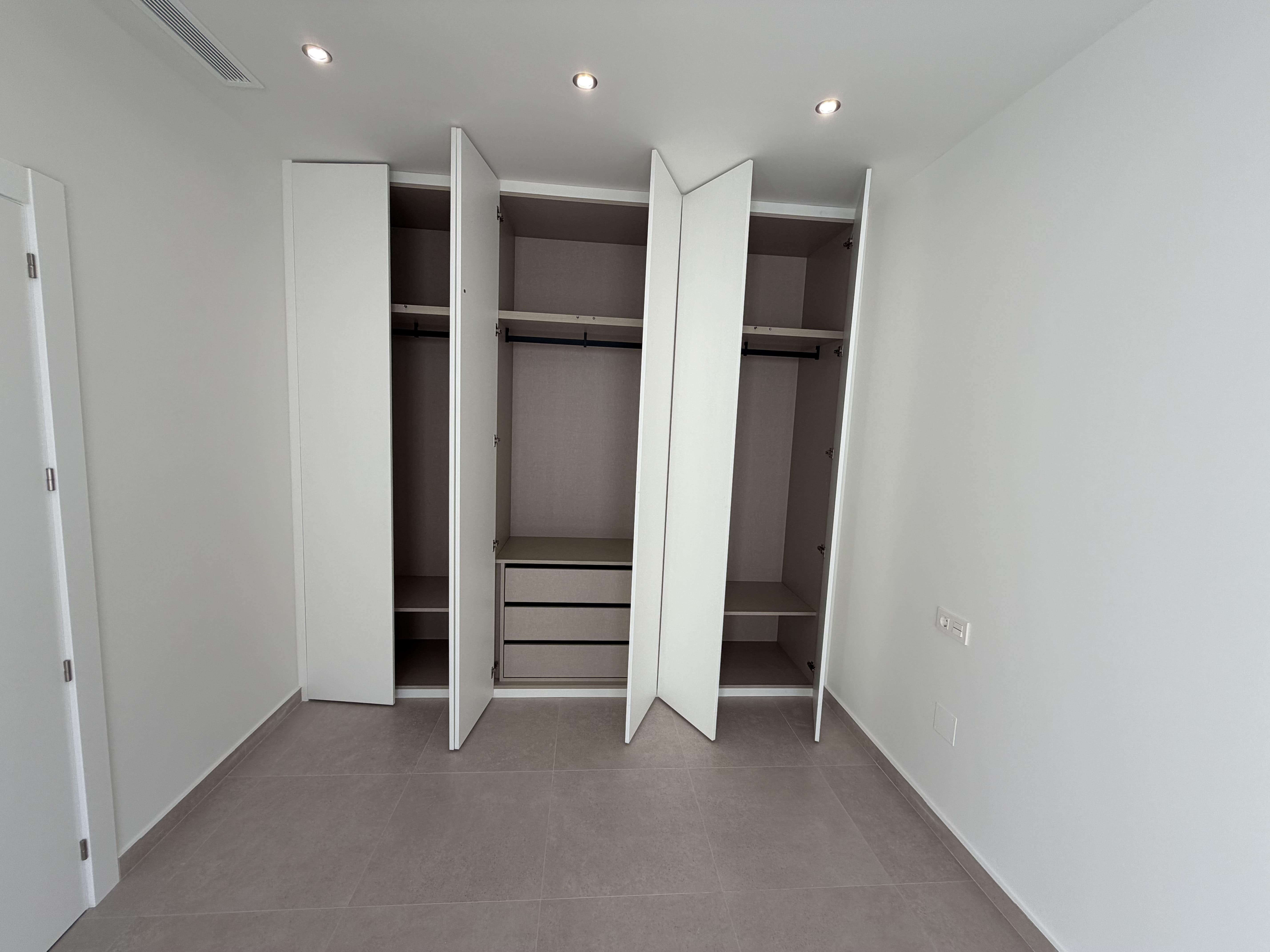 Moradia com 3 quartos com piscina em Alicante, Espanha – Foto 22