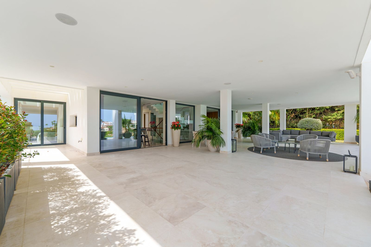 5 Bedroom Villa in Marbella - Foto 10