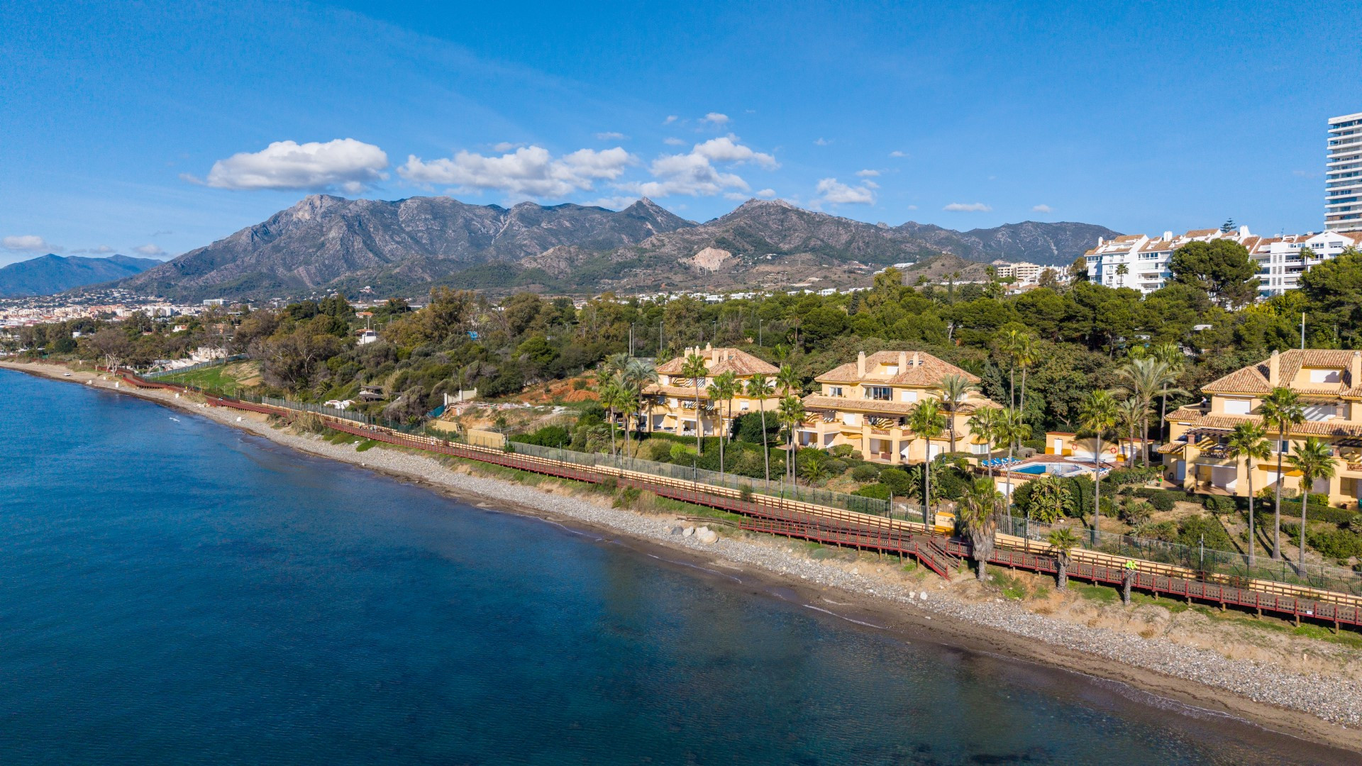3 Bedroom Apartment in Marbella - Photo 45