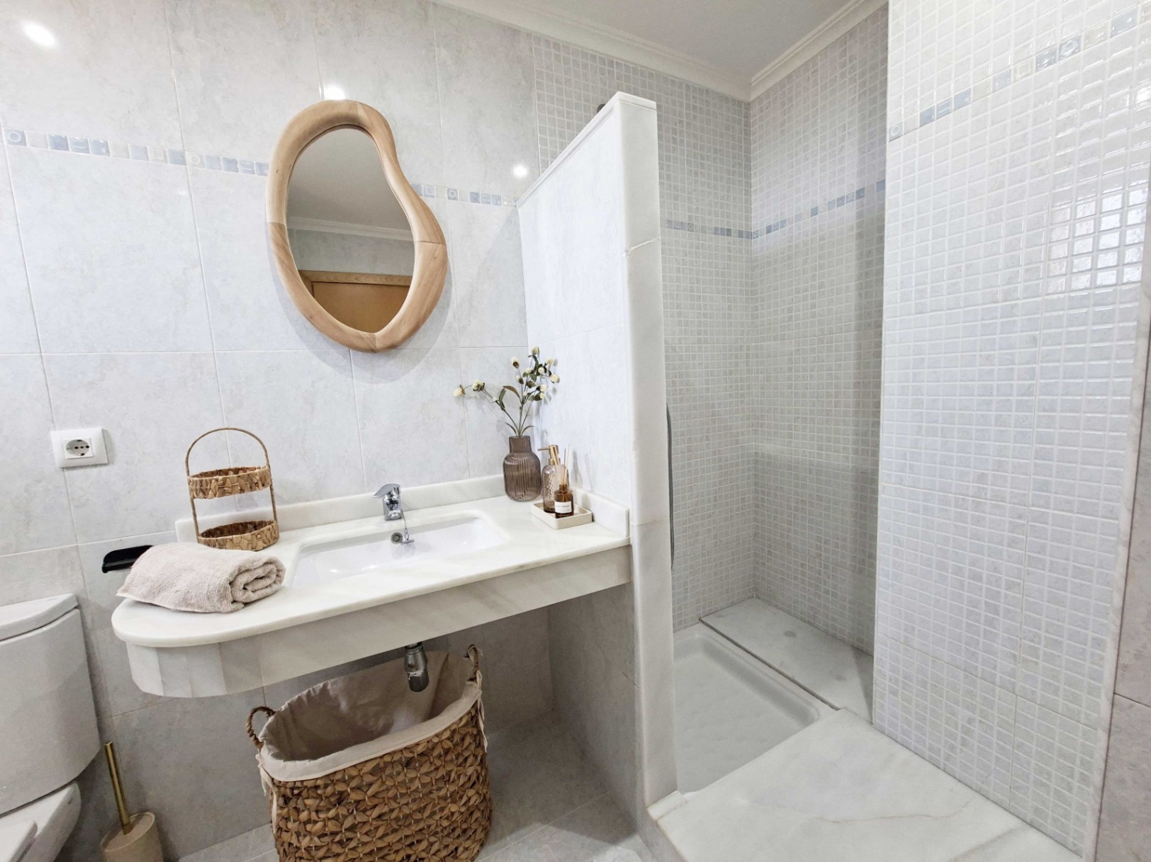 Apartamento com 2 quartos com piscina em Alicante, Espanha – Foto 25