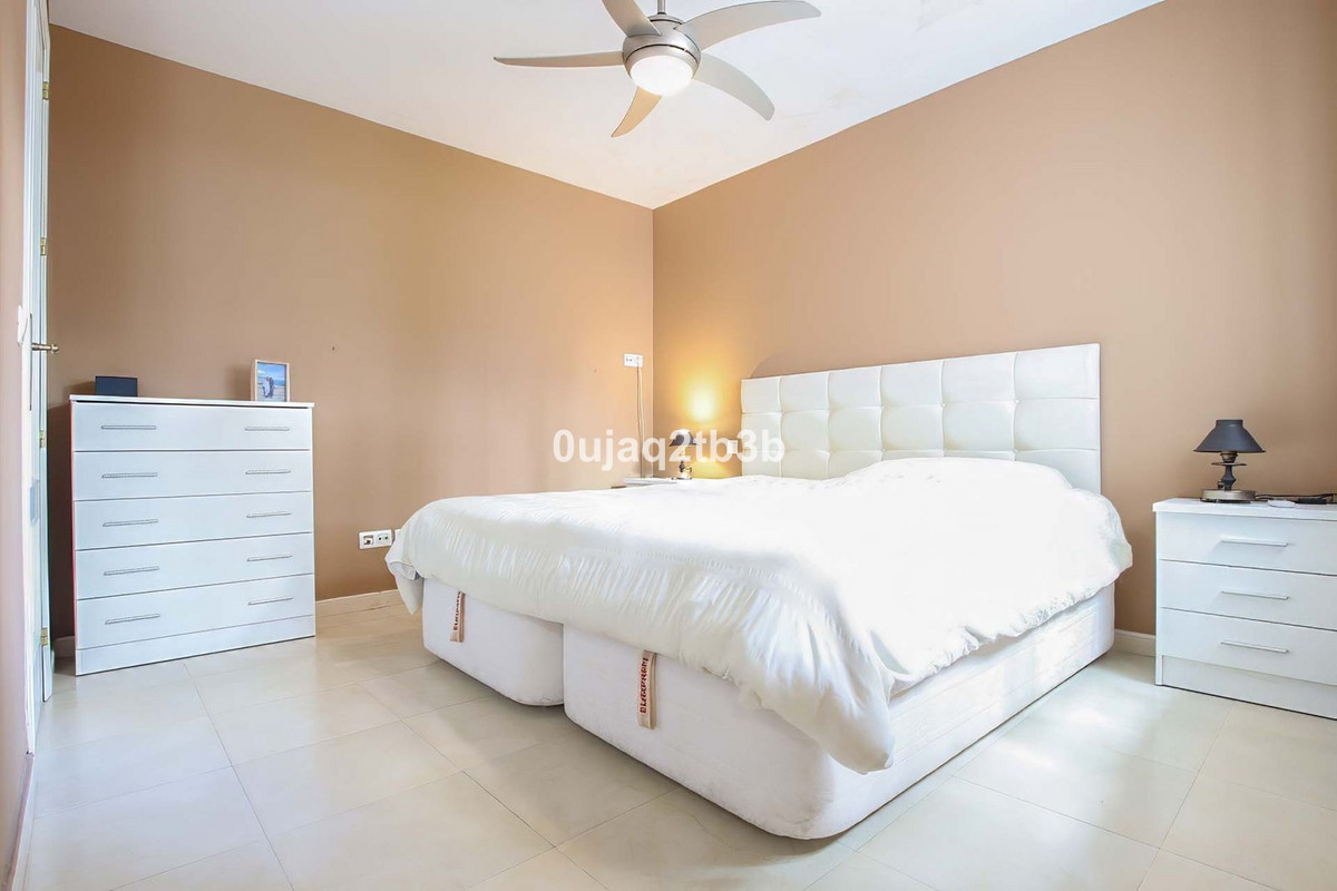 3 Bedroom Apartment in Marbella - Фото 4