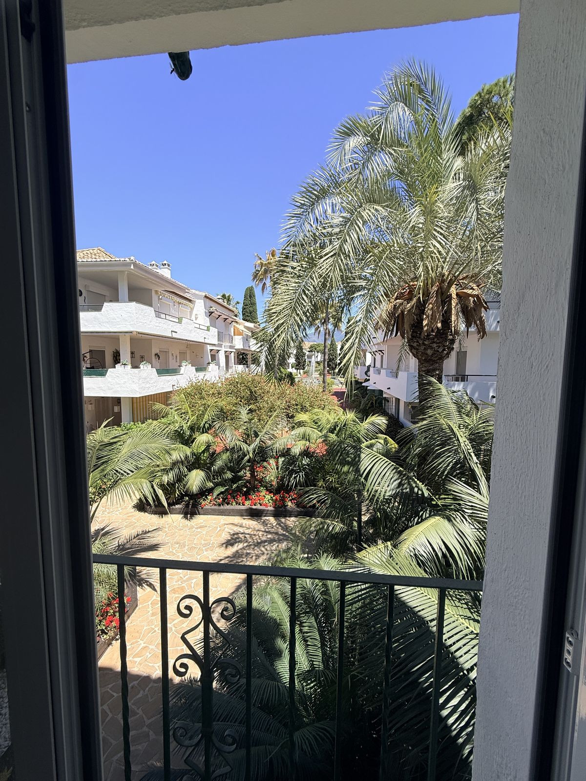 3 Bedroom Apartment in Estepona - Foto 21