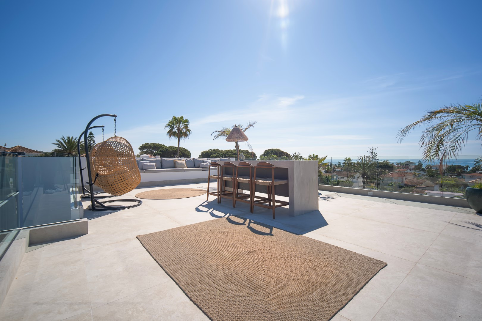 4 Bedroom Villa in Marbella - Photo 43