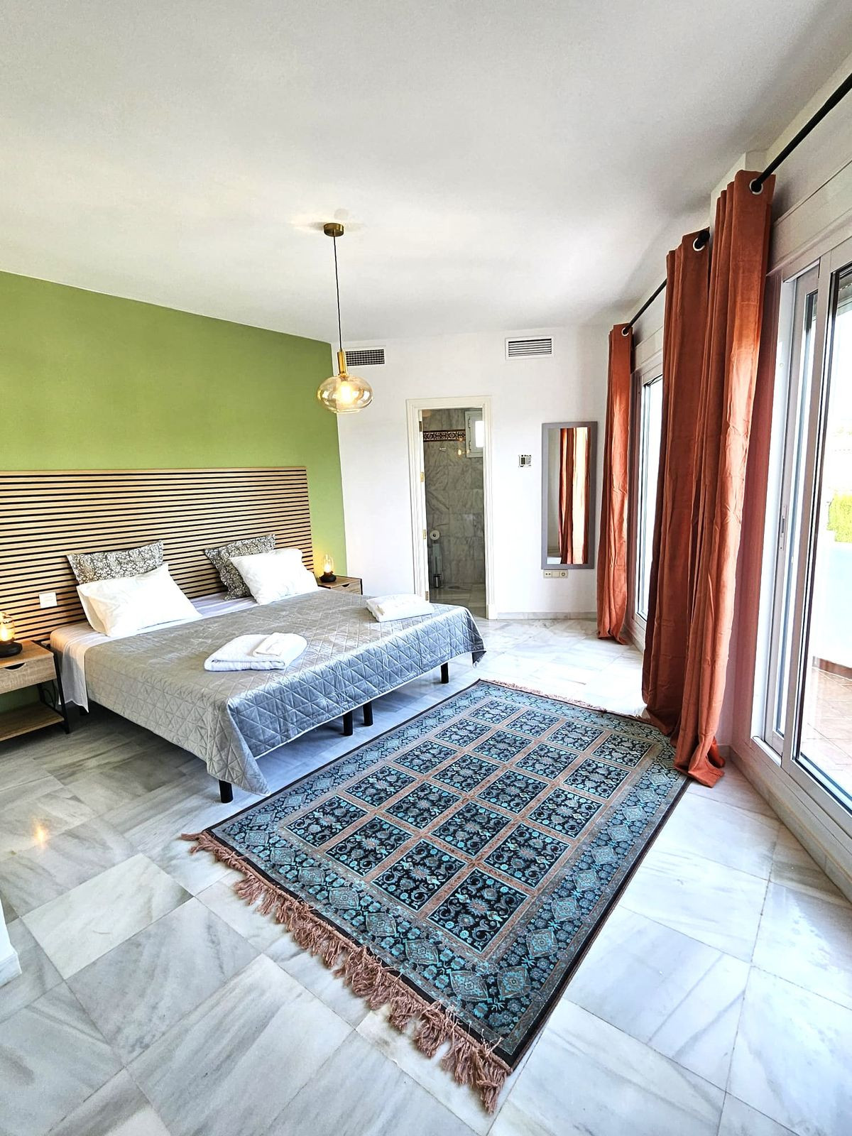 3 Bedroom Townhouse in Estepona - Photo 6