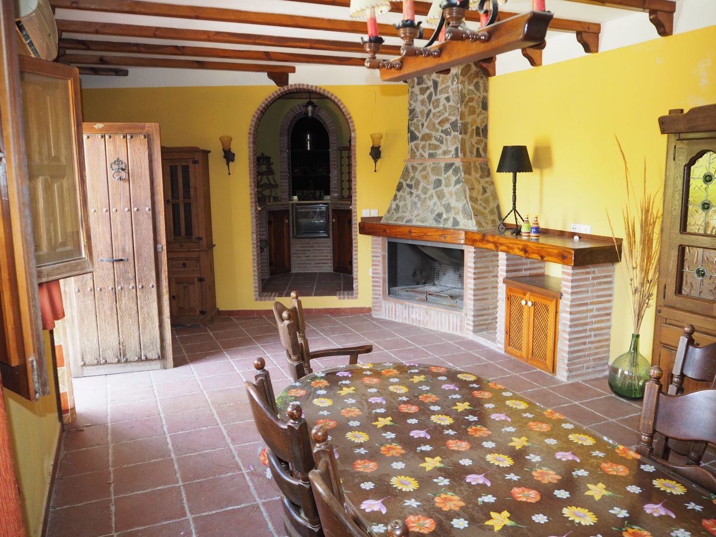 Chalet de 3 dormitorios con piscina en Granada – Foto 3