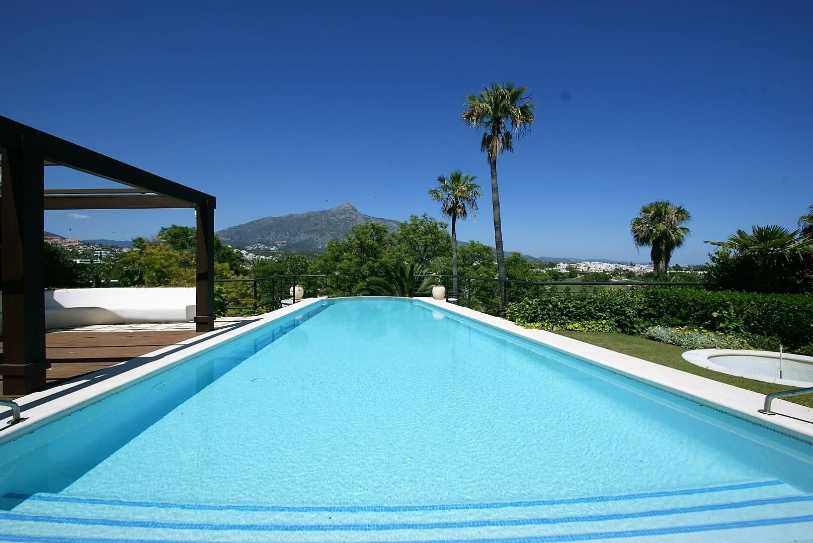 3 Bedroom Villa in Marbella - Photo 31
