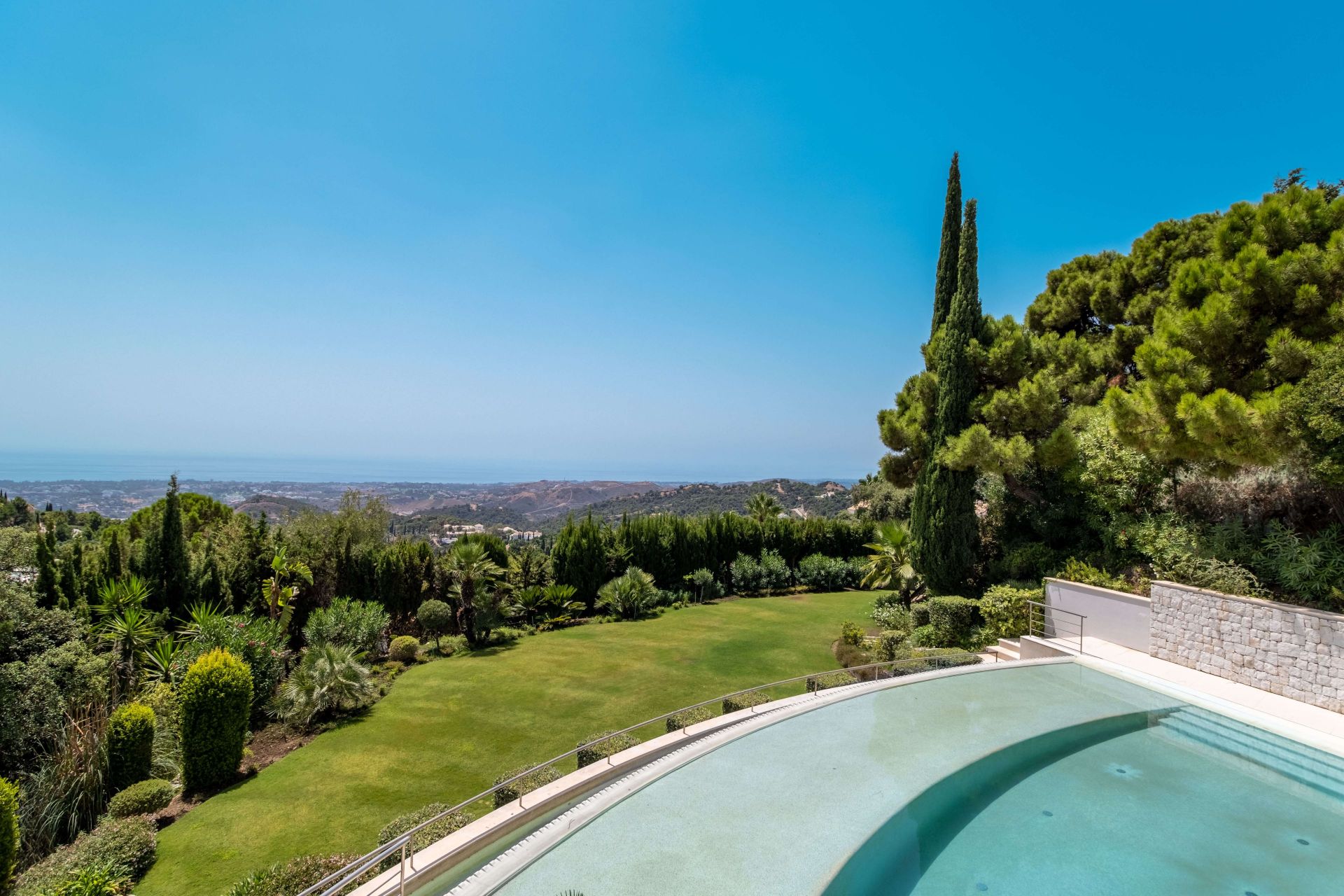 5 Bedroom Villa in Benahavís - Foto 17