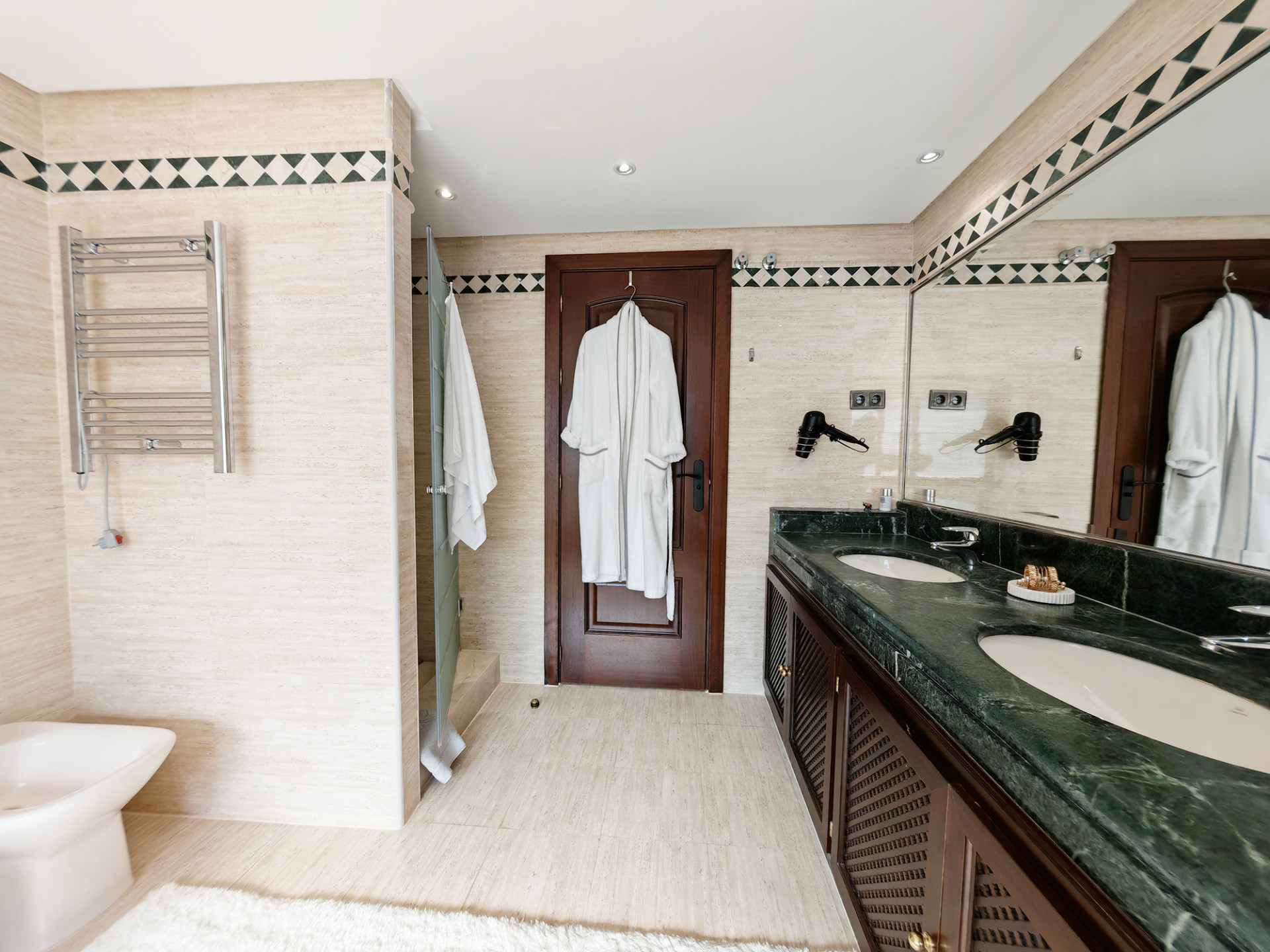3 Bedroom Townhouse in Marbella - Foto 16