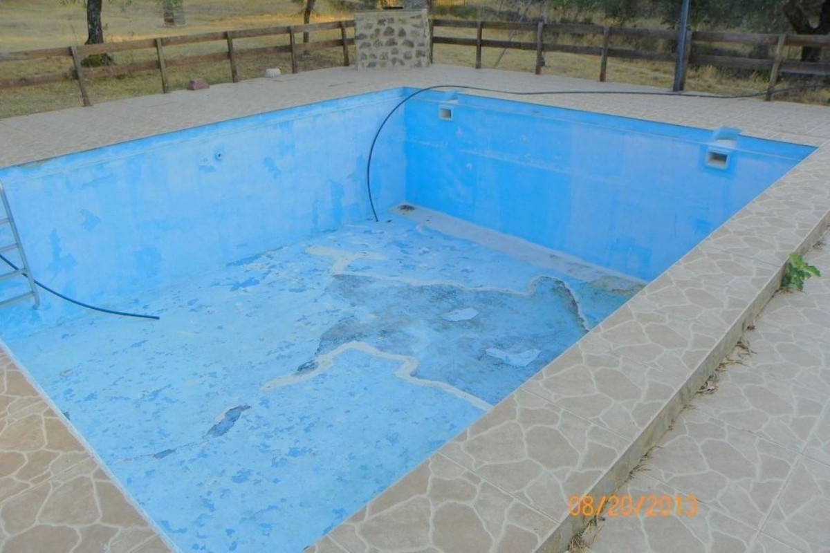 Espaço comercial com piscina em Huelva, Espanha – Foto 6