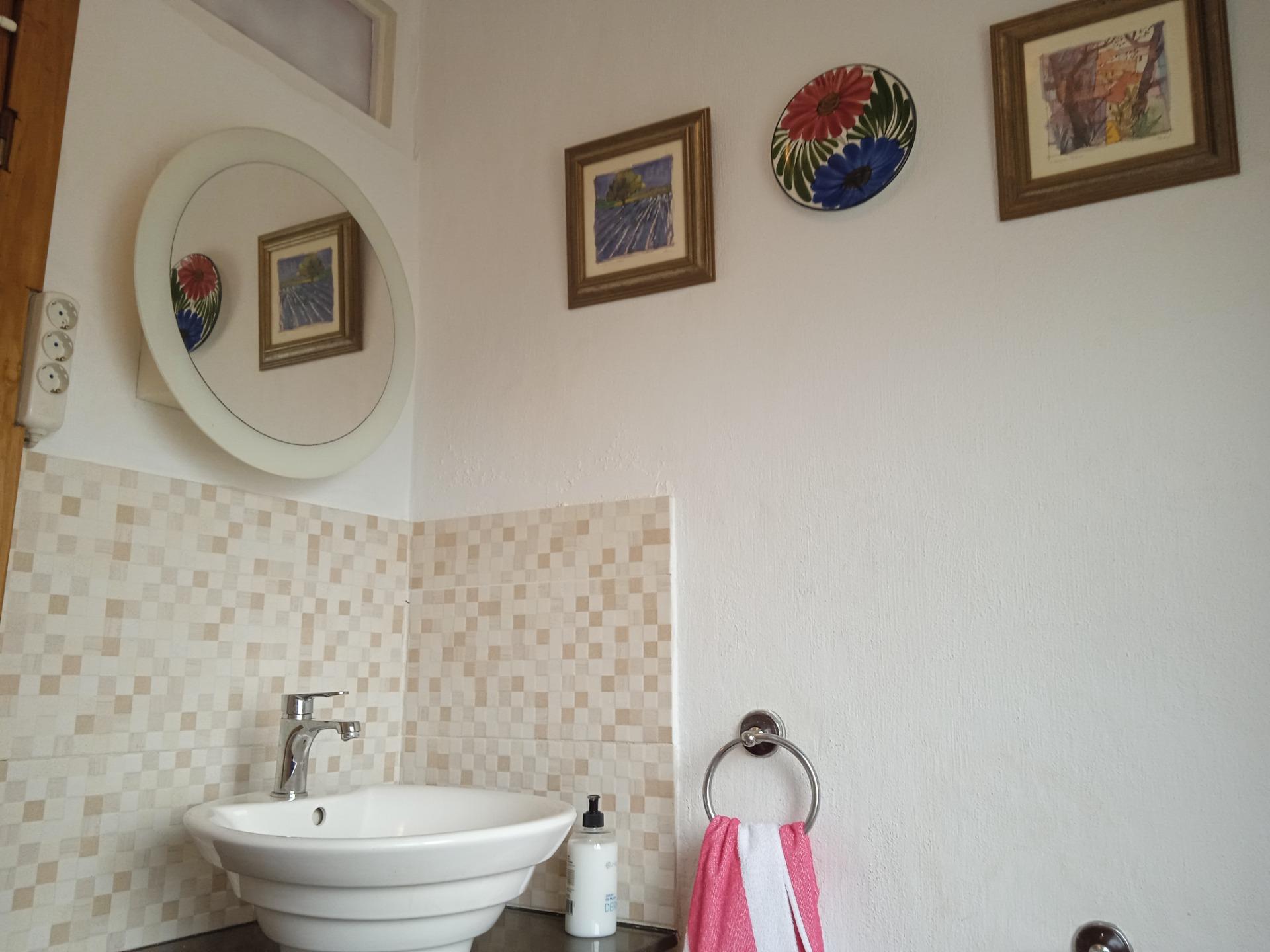 Chalet de 5 dormitorios con piscina en Granada – Foto 19