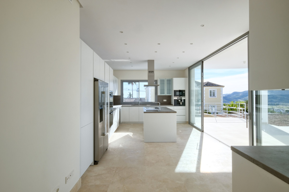 4 Bedroom Villa in Benahavís - Foto 12
