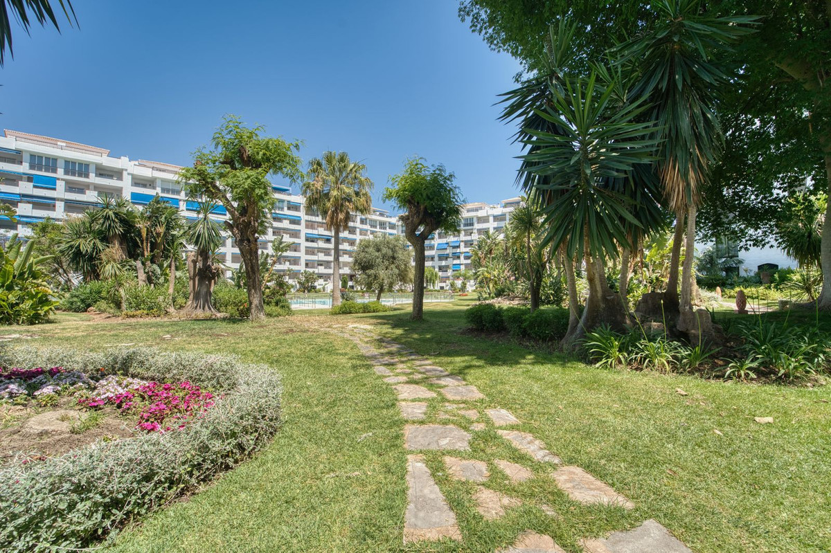 Apartamento com 4 quartos com piscina em Málaga, Espanha – Foto 30