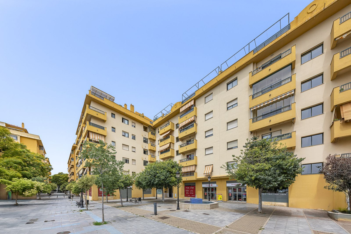 3 Bedroom Apartment in San Pedro de Alcántara - Photo 45