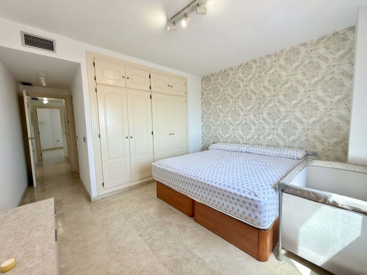 3 Bedroom Penthouse in Mijas - Photo 18