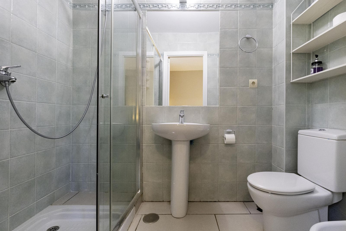 3 Bedroom Townhouse in Marbella - Photo 23