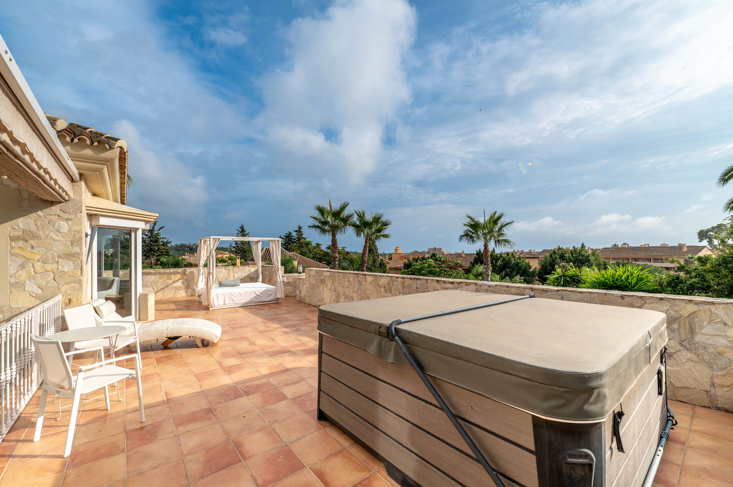 5 Bedroom Villa in Marbella - Photo 15