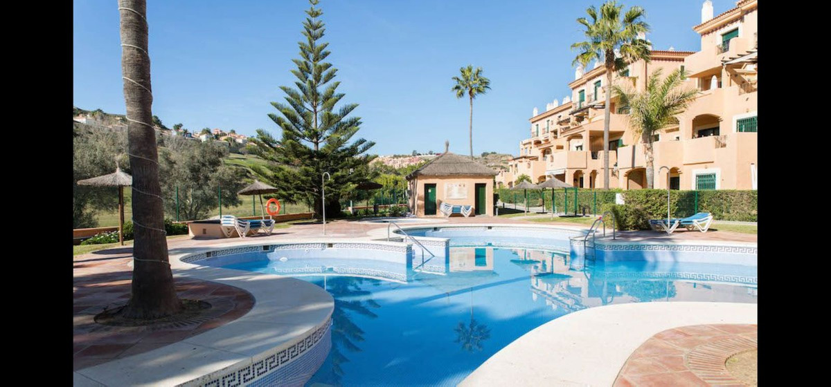 3 Bedroom Penthouse in La Duquesa