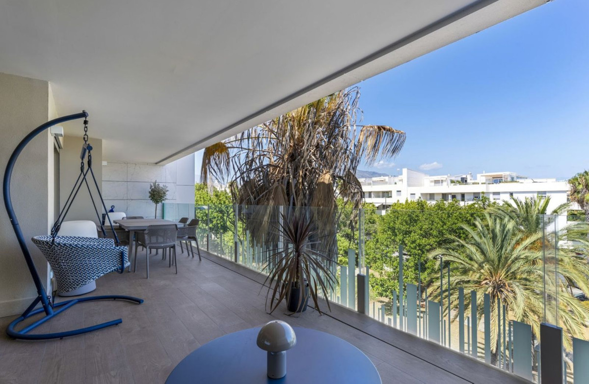 3 Bedroom Apartment in San Pedro de Alcántara - Photo 26