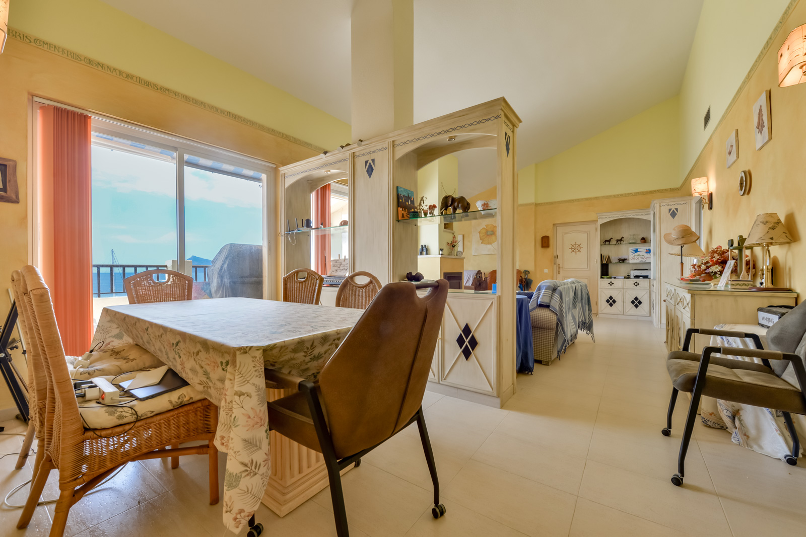 Apartamento com 3 quartos com vista mar em Alicante, Espanha – Foto 13