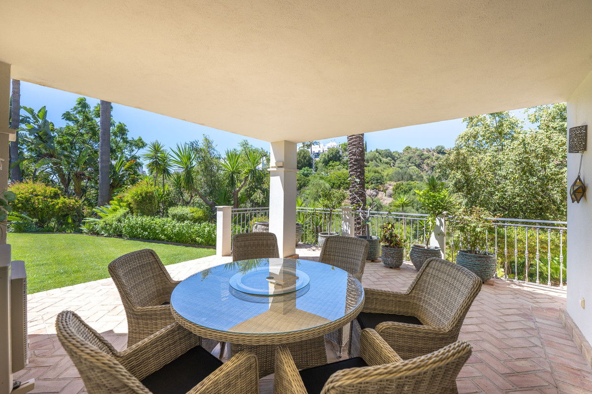 4 Bedroom Villa in Estepona - Foto 35
