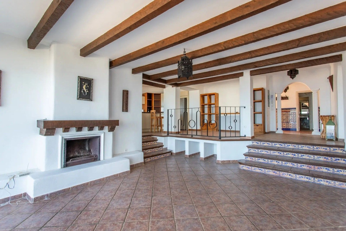 3 Bedroom Villa in Manilva - Photo 35